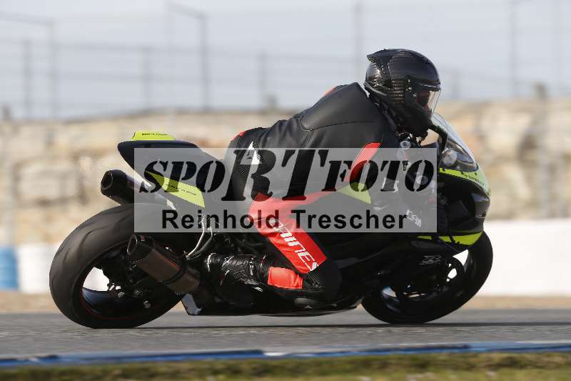 /Archiv-2024/01 26.-28.01.2024 Moto Center Thun Jerez/Gruppe gruen-green/87